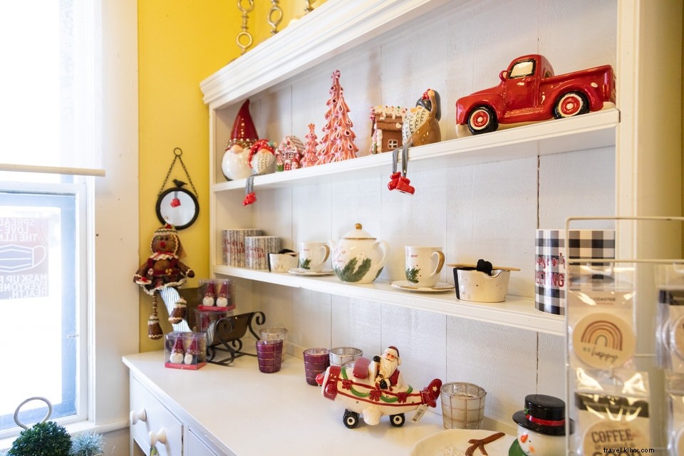 Unique Holiday Gifts in Tempe: Shop Local for Everyone on Your List