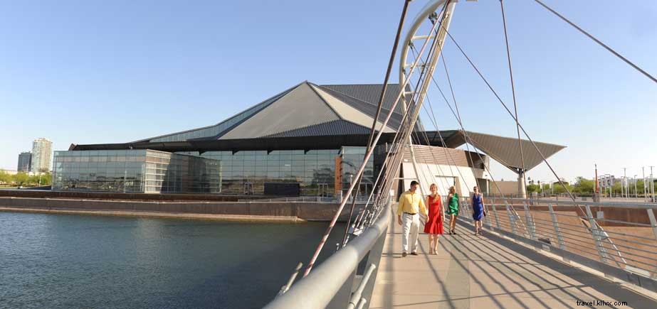 Discover Tempe: Self-Guided Tours of Iconic Architecture, Art, History, and Craft Breweries