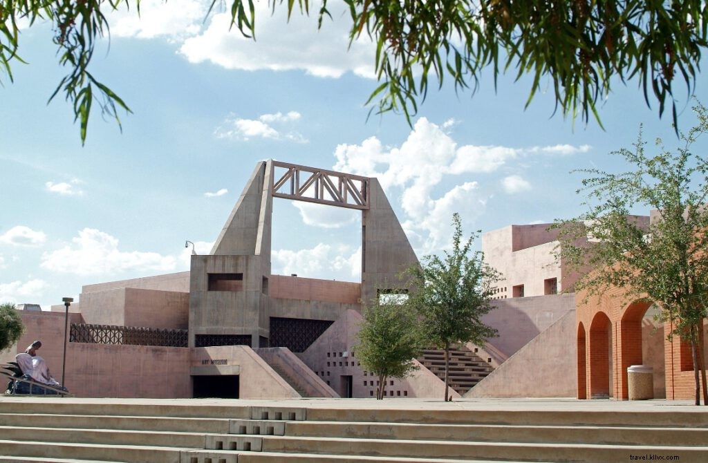 Discover Tempe: Self-Guided Tours of Iconic Architecture, Art, History, and Craft Breweries