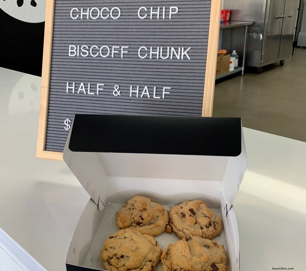 Best Fresh-Baked Cookies in Tempe, AZ: Top Bakeries for Every Craving