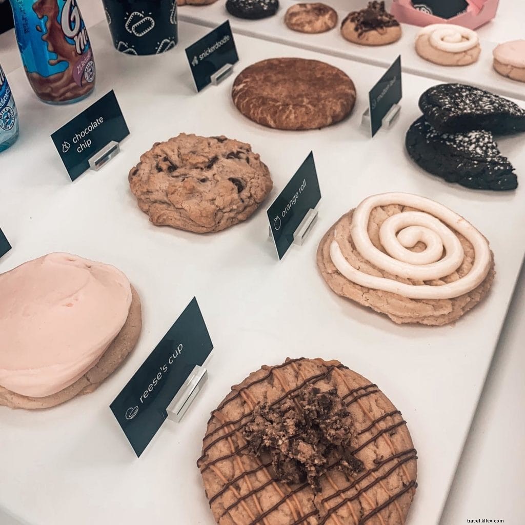 Best Fresh-Baked Cookies in Tempe, AZ: Top Bakeries for Every Craving