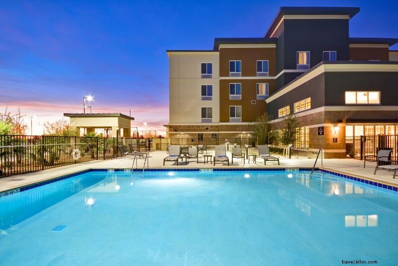 Exclusive Tempe, AZ Hotel Deals for Essential Workers and Travelers