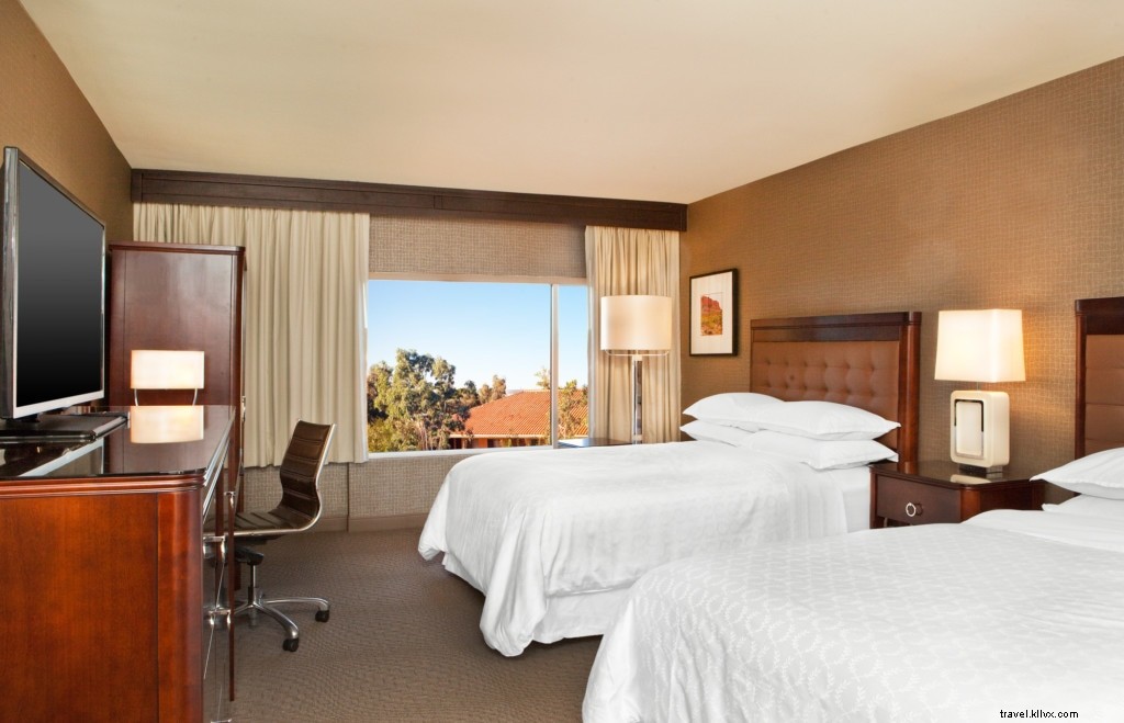 Exclusive Tempe, AZ Hotel Deals for Essential Workers and Travelers