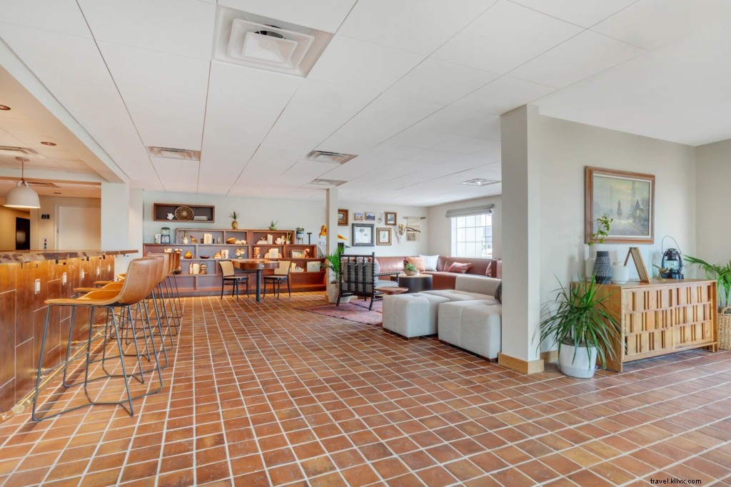 Exclusive Tempe, AZ Hotel Deals for Essential Workers and Travelers