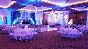 Innovative Group Events in Tempe: Spotlights on Culinary Dropout and Phoenix Marriott Resort at The Buttes