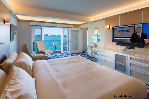 Wheelchair-Accessible Bermuda: Ultimate Guide to Beaches, Tours, Attractions & Hotels