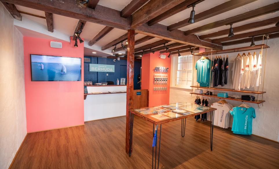 Bermuda’s Official Visitor Services Centres: Expert Trip Planning and Local Insights