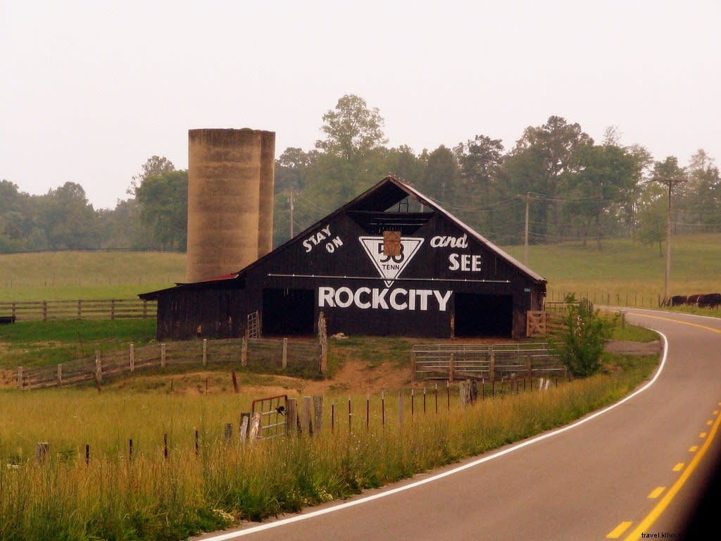 3 Breathtaking Scenic Drives to Chattanooga from Nashville, Knoxville, and Atlanta