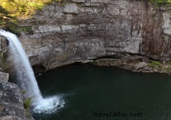 Best Swimming Holes Near Chattanooga: Top Legal Spots for Refreshing Summer Swims