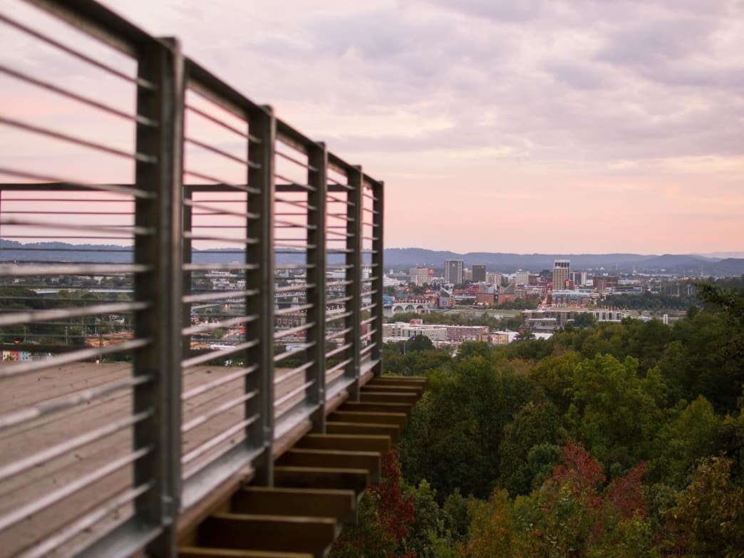 Stringer s Ridge: Chattanooga s Accessible Urban Gem for Mountain Biking, Trail Running, and Hiking