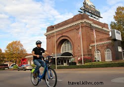 Explore Chattanooga with Bike Chattanooga: 300 Bikes, 33 Stations & Top Routes