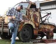 Noontunes: Chattanooga s Weekly Midday Live Music Series in Miller Plaza