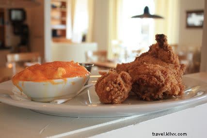 Chattanooga s Best Fried Chicken: Top Southern Hotspots for Crispy Perfection
