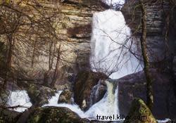 Discover 4 Stunning Waterfalls Near Chattanooga: The Ultimate Hiking Guide