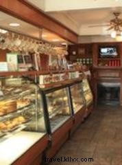 Bluff View Food Tour: Discover Chattanooga s Artisanal Art District Delights