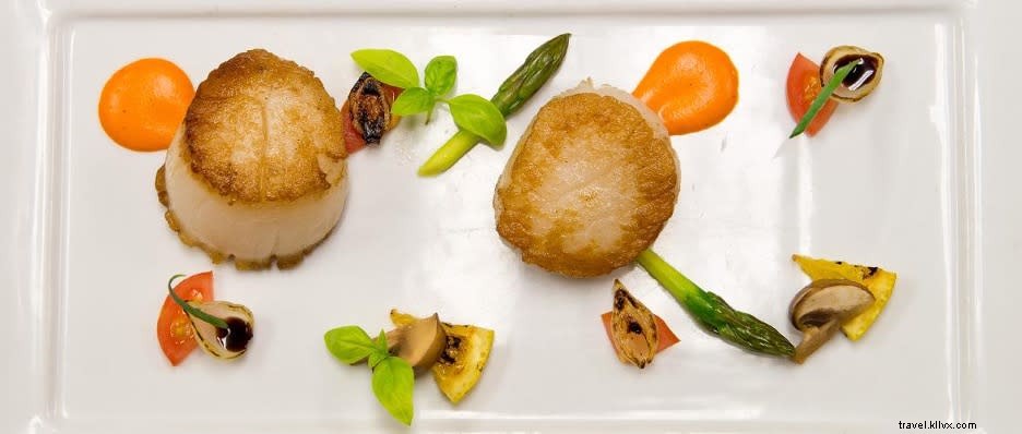 Best Places for Exceptional Wine in the Outer Banks (OBX)