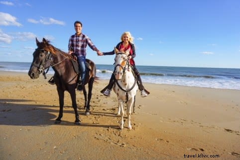 7 Romantic Reasons Couples Should Visit the Outer Banks (OBX)