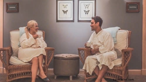 7 Romantic Reasons Couples Should Visit the Outer Banks (OBX)