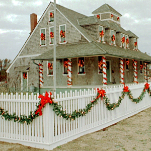 Experience OBXmas Weekends: Festive Holiday Events on the Outer Banks
