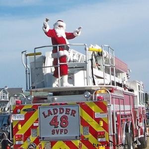 Experience OBXmas Weekends: Festive Holiday Events on the Outer Banks