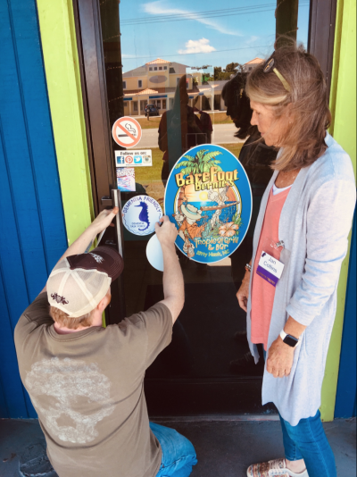 Dementia-Friendly Businesses and Restaurants on the Outer Banks (OBX)