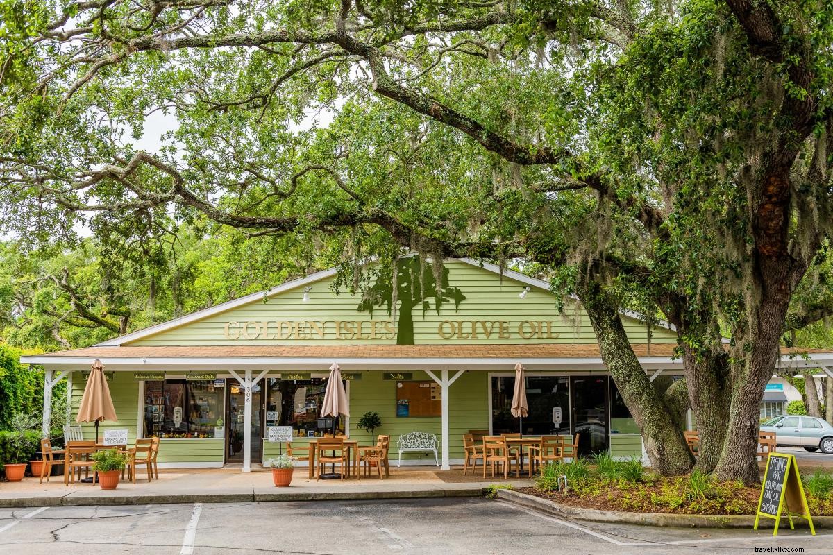 Top Outdoor Dining Spots in the Golden Isles: St. Simons, Jekyll Island & Brunswick
