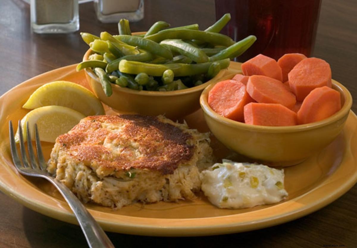 Best Restaurants on St. Simons Island: Expert Guide to Top Dining Spots