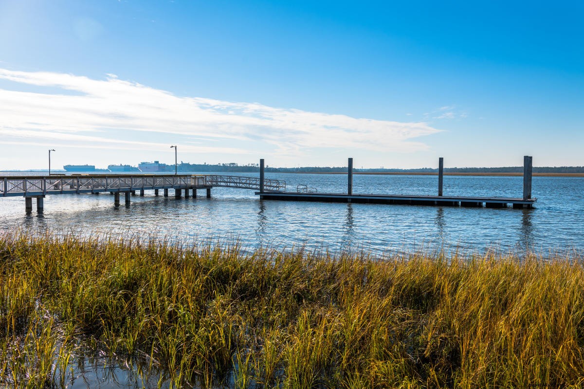 Discover Georgia s Golden Isles Piers: Prime Spots for Fishing, Sunsets, and Waterfront Relaxation