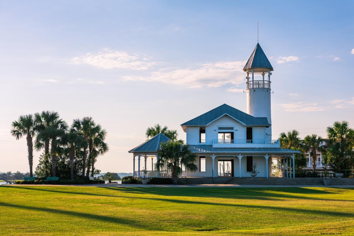 Ultimate Insider s Guide to Historic Downtown Brunswick, GA