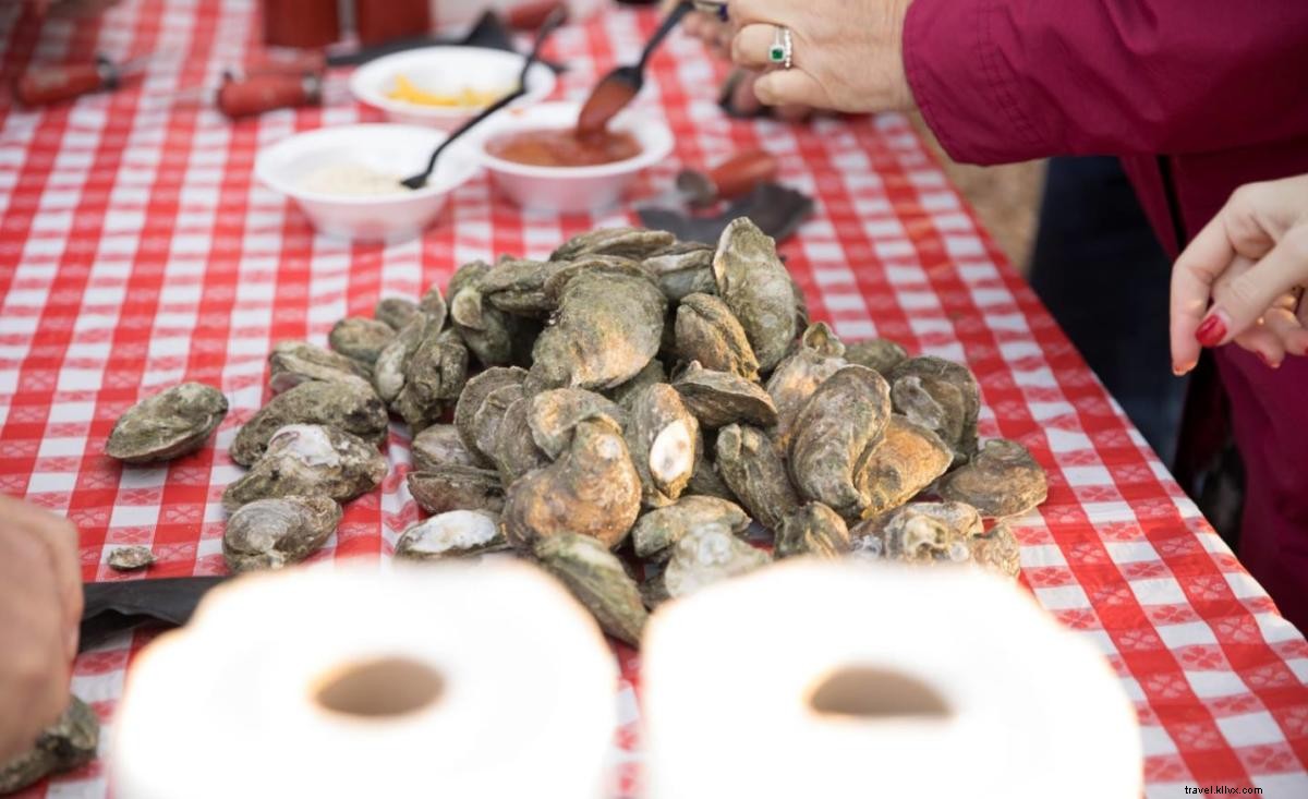 Ultimate Guide to Coastal Georgia Cuisine in the Golden Isles