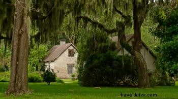 Archaeologists Uncover Evidence of Plantation-Era Smokehouse at Gascoigne Bluff
