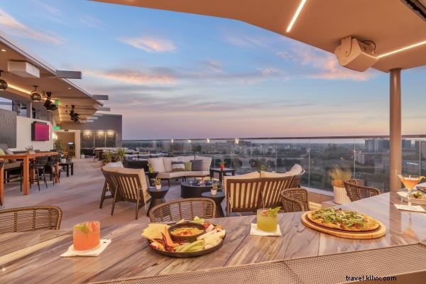 Elevate Your Anaheim Stay: Stunning Rooftop Bars and Restaurants with Unforgettable Views