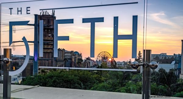 Elevate Your Anaheim Stay: Stunning Rooftop Bars and Restaurants with Unforgettable Views