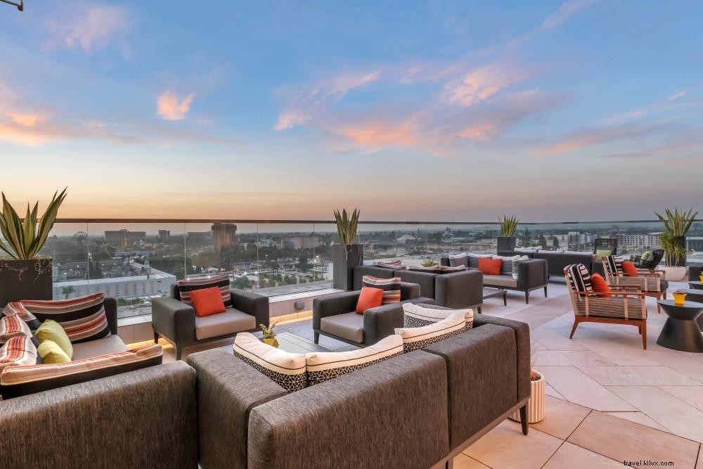 Top 3 Rooftop Restaurants in Anaheim: Stunning Views and Elevated Dining