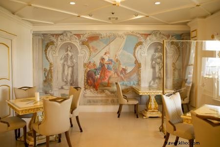 Anaheim White House: Historic Italian Steakhouse and Seafood Destination in Anaheim