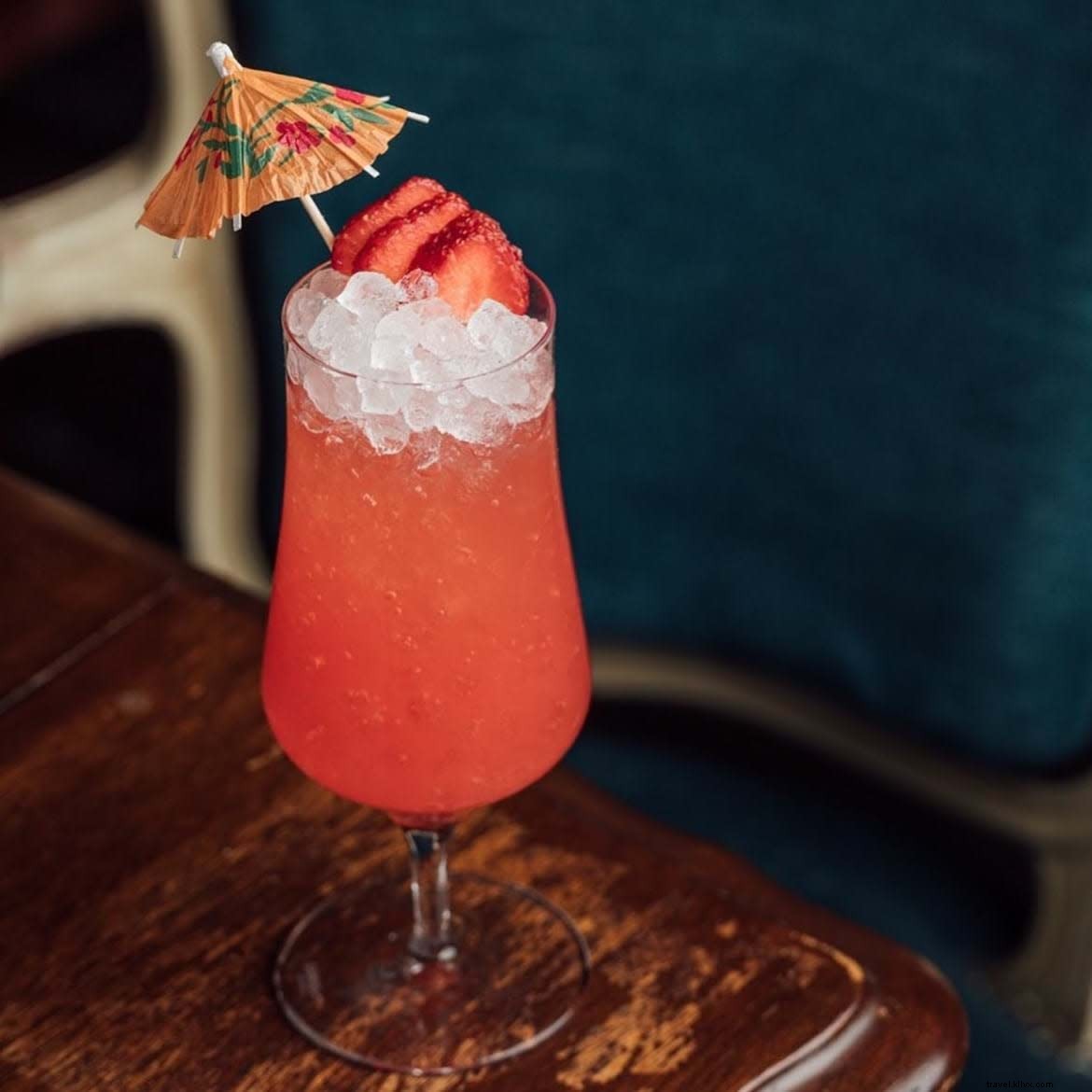 Strong Water: Top Tiki Bar and Dining Spot in Center City Anaheim Near Disneyland