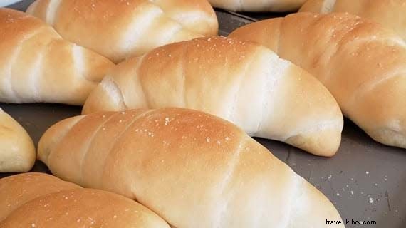 Top 5 Must-Try Dishes on Center Street Promenade in Anaheim