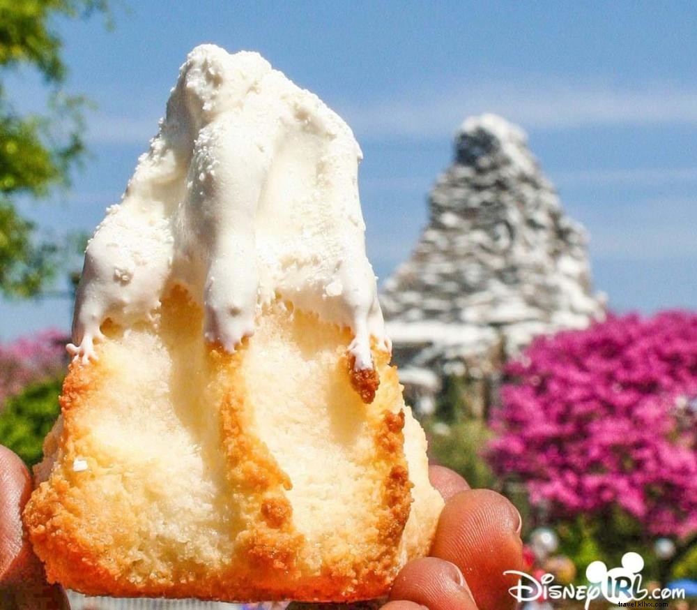 Top 10 Must-Try Disneyland Treats: Iconic Snacks for Unforgettable Memories