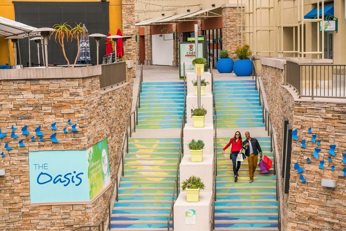 Ultimate Guide to a Luxurious Stay at JW Marriott Anaheim Resort™