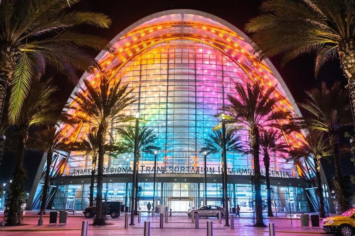 Your Guide to a Seamless Car-Free Vacation in Anaheim