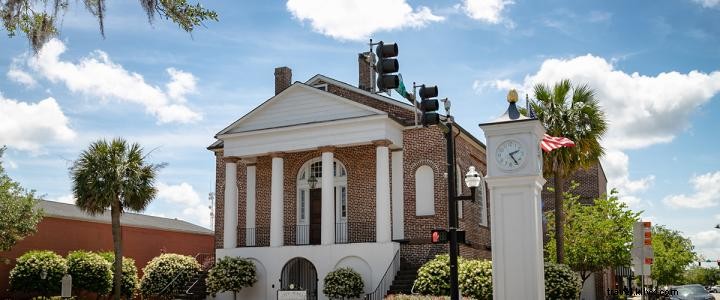 Discover Conway, South Carolina: Historic Charm, Riverfront Dining & Outdoor Adventures