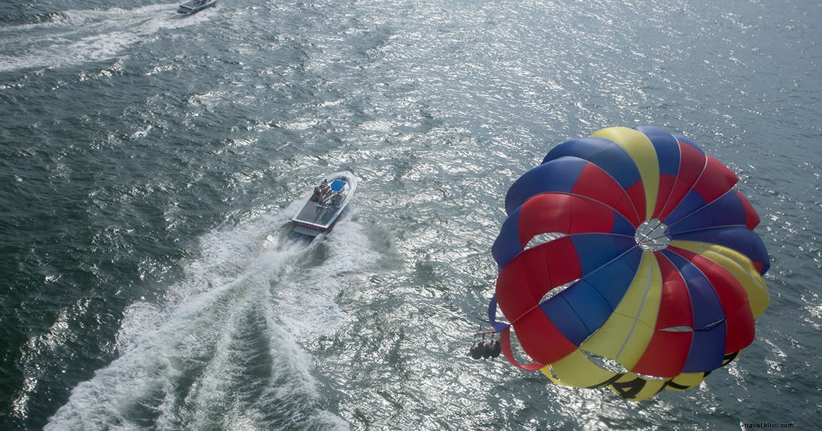 Top Parasailing Experiences in Myrtle Beach: Soar Above the Grand Strand