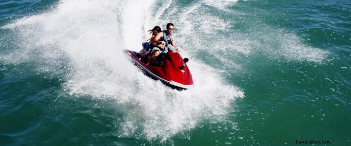 Best Jet Ski Rentals in Myrtle Beach: High-Speed Thrills or Scenic Cruises