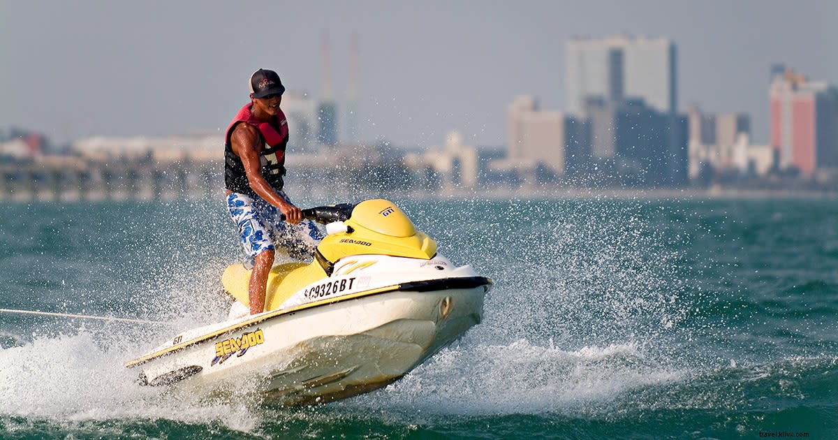 Best Jet Ski Rentals in Myrtle Beach: High-Speed Thrills or Scenic Cruises