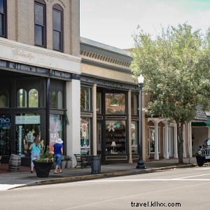 Discover Conway, SC: Scenic Waccamaw River Views, Historic Downtown & Top Attractions Beyond Myrtle Beach