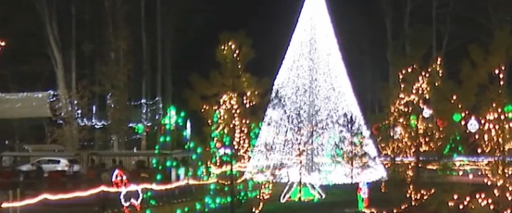 The Great Christmas Light Show: Myrtle Beach s Premier Holiday Drive-Thru Spectacular