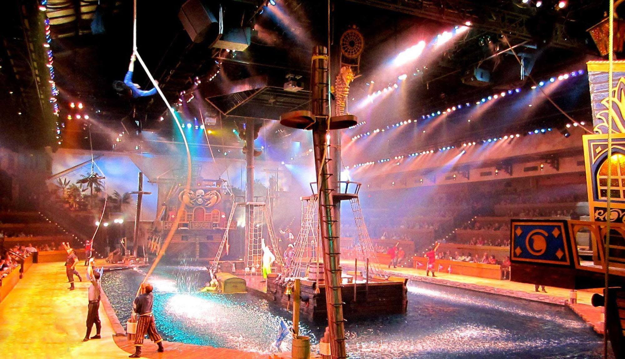 Pirates Voyage Myrtle Beach: Epic Pirate Dinner Show and King s Feast