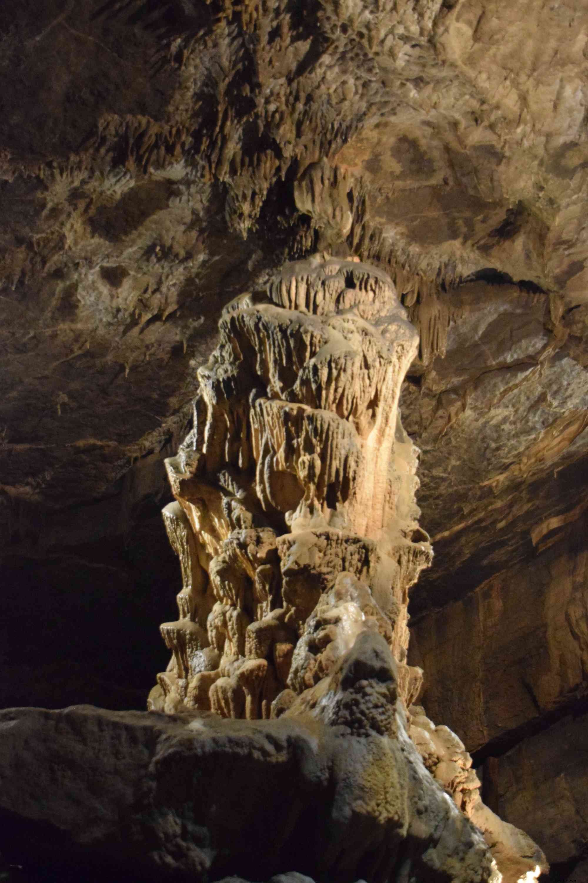 Celebrate the International Year of Caves and Karst: Explore Happy Valley s Premier Caves