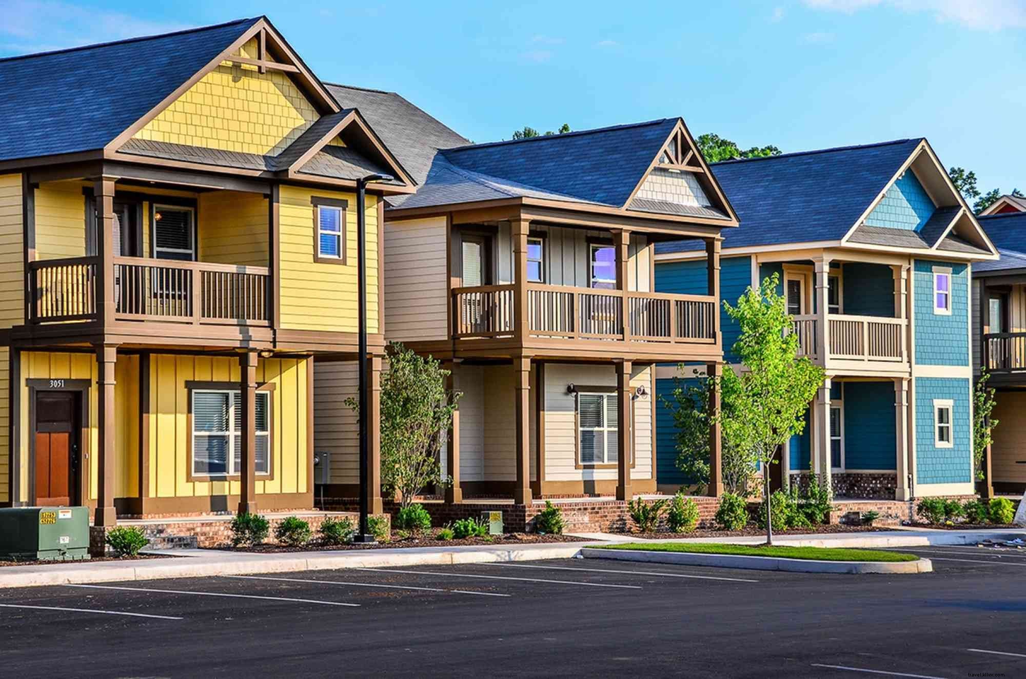 Join The Retreat at State College: Your Premier Off-Campus Home Away from Home