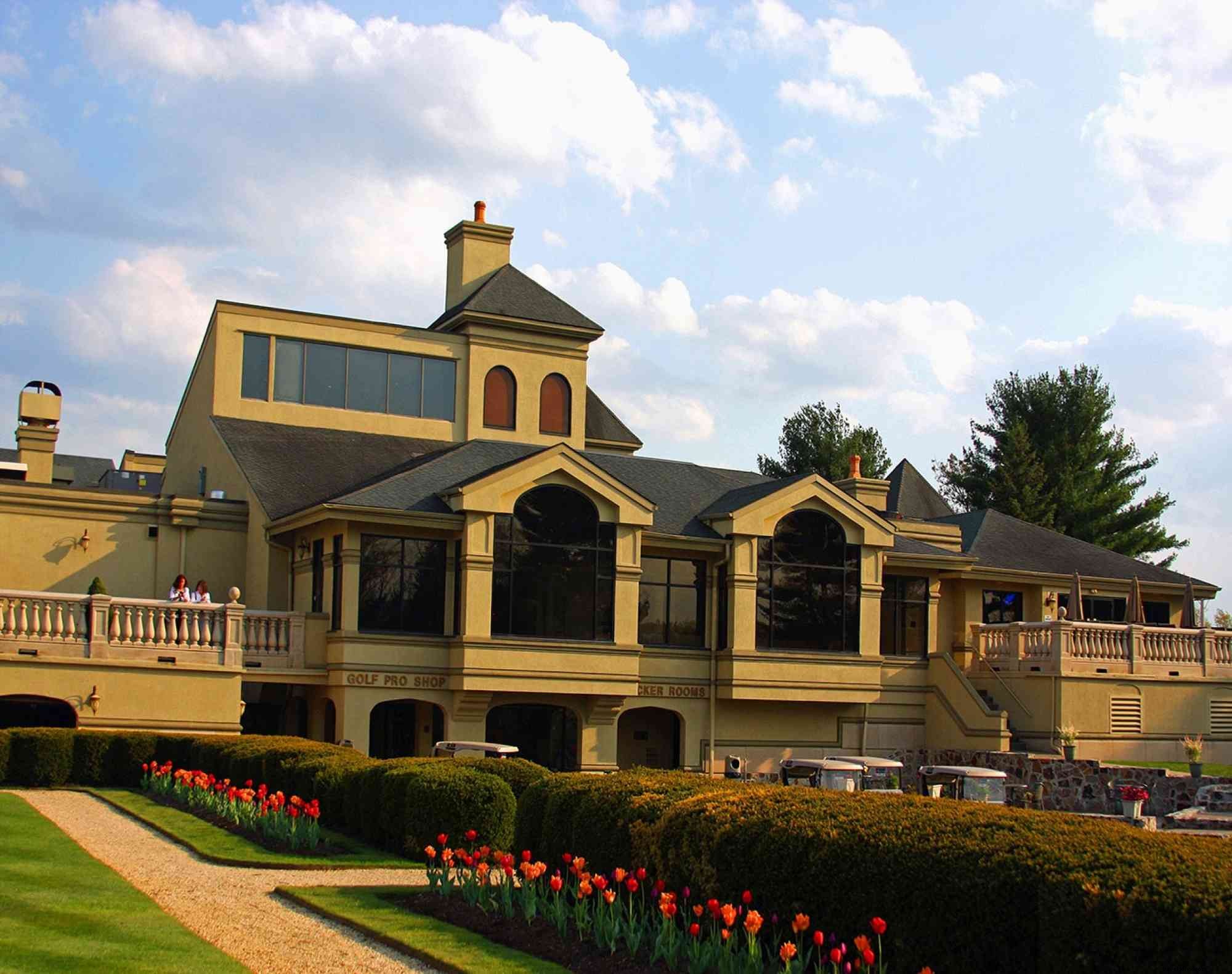 Stay Here, Eat Here: Top Happy Valley Spots for Lodging and Dining